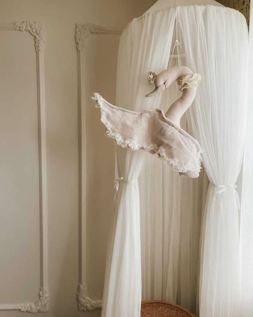 Linen Swan - Powder