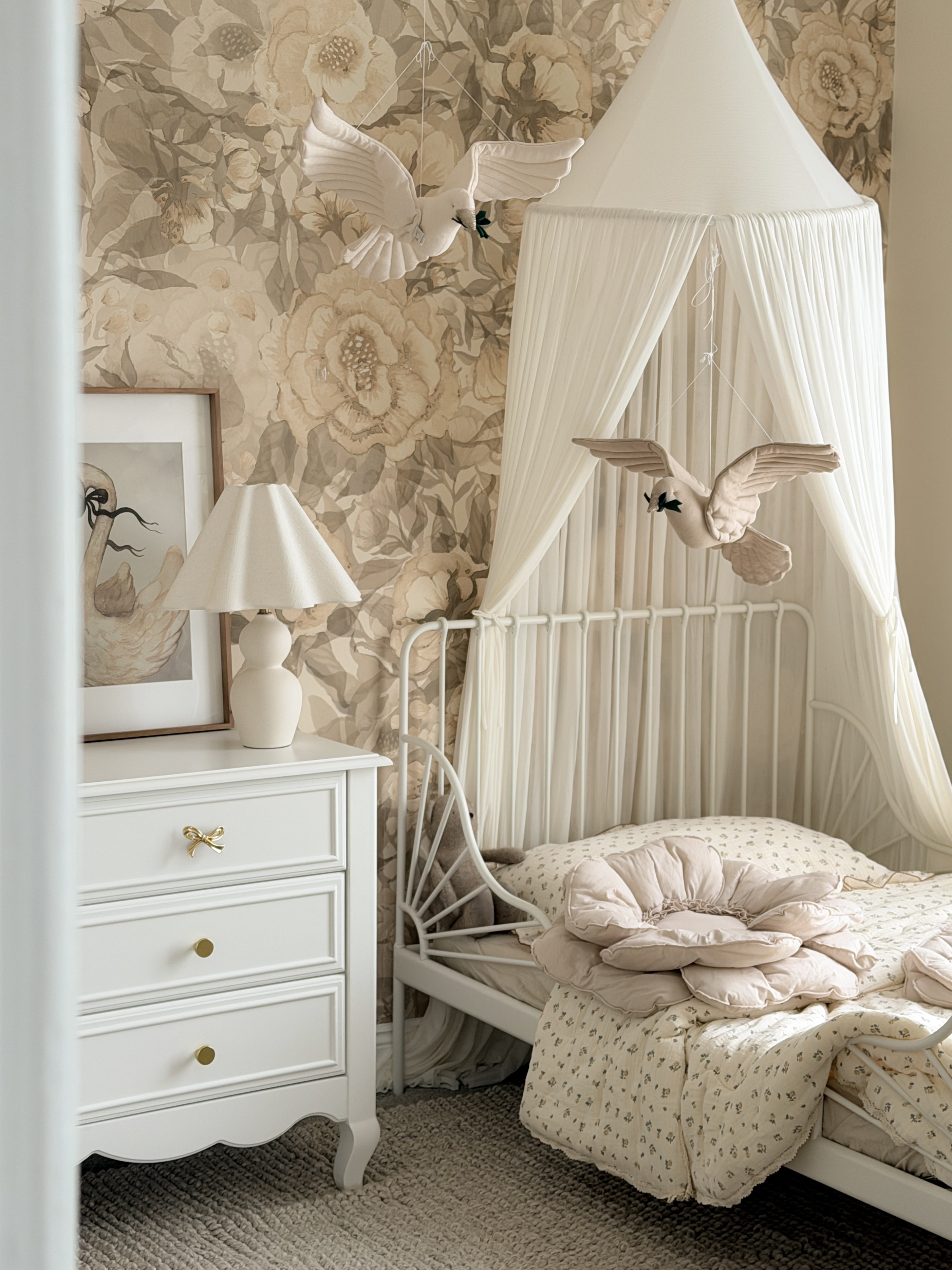 Dove - Light Beige