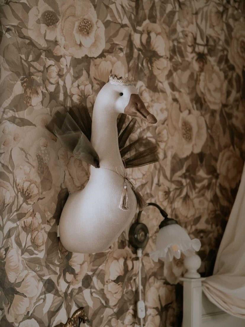 Linen Goose - King Rosallio