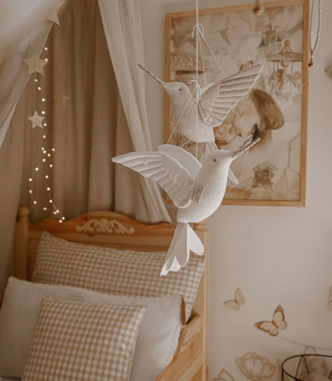 Hummingbird - Cream