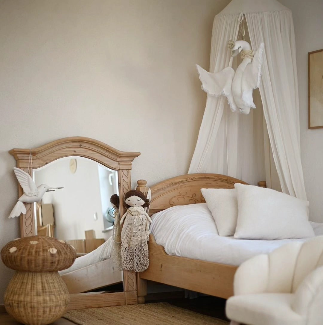 Linen Swan - Cream