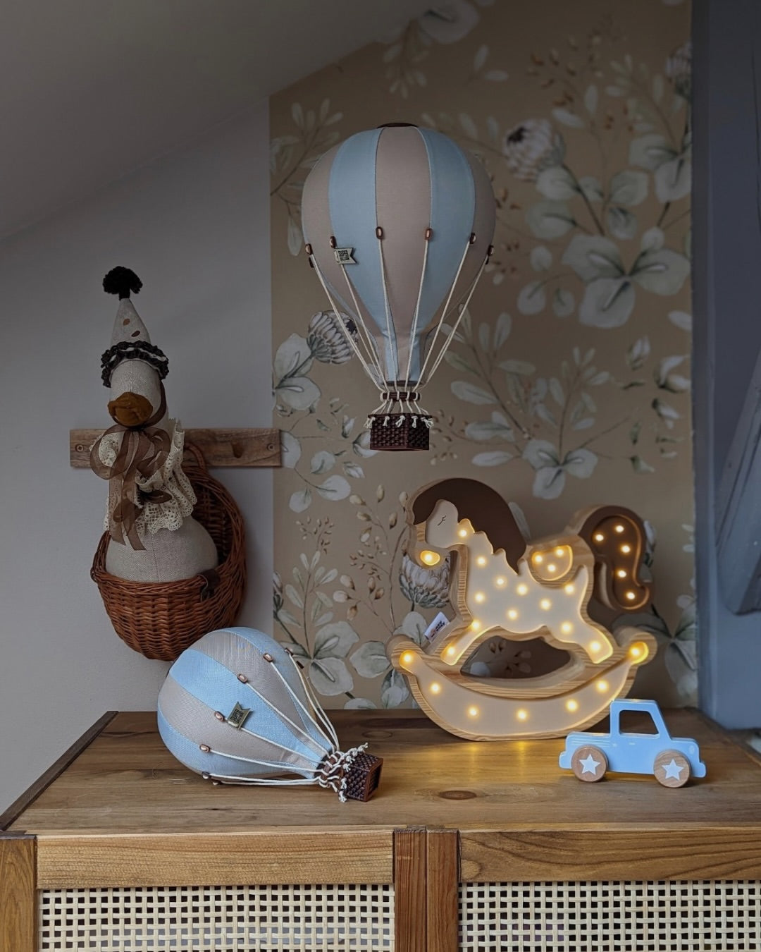 Small - SB740 Blue & Beige Decorative Hot Air Balloon