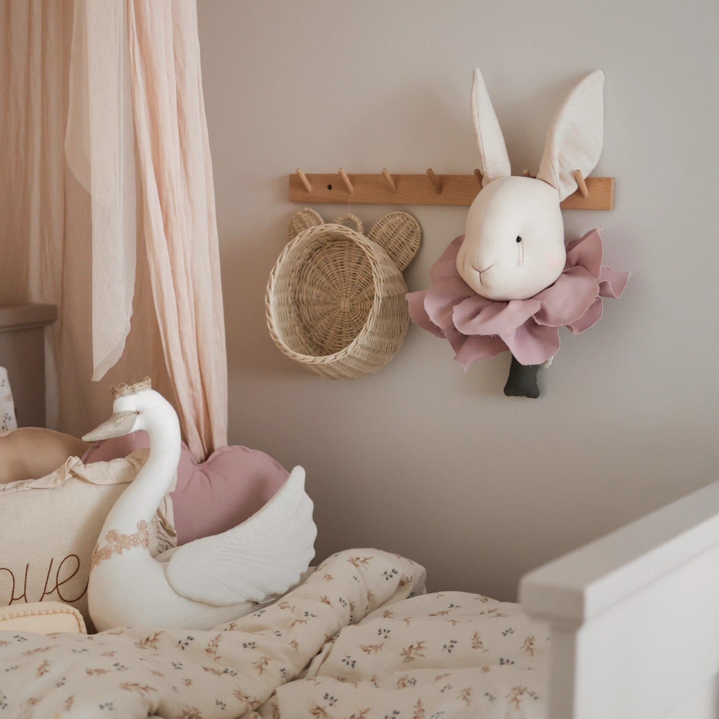 Linen Rabbit - Powder Flower