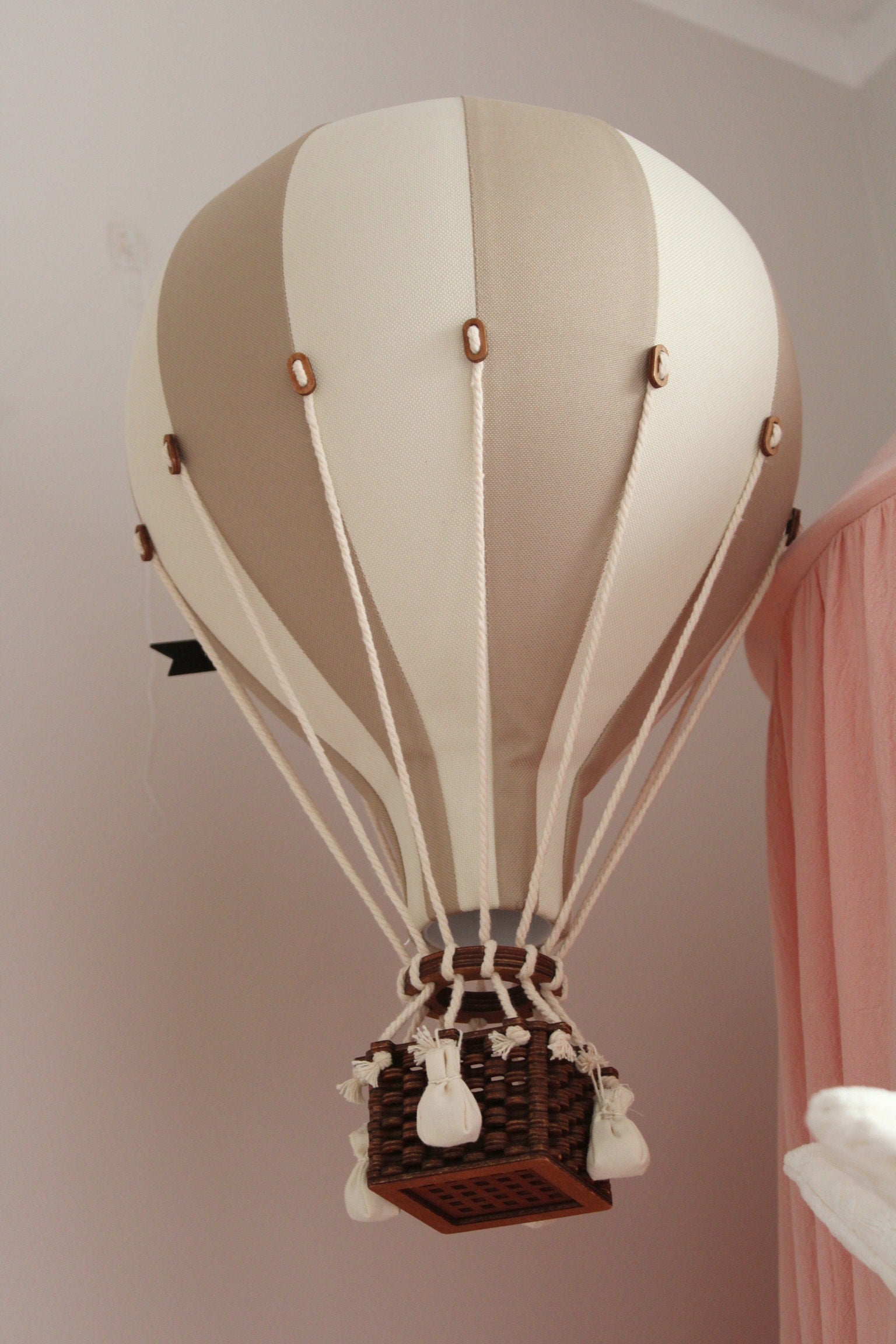 Medium - SB728 Gold & Off White Decorative Hot Air Balloon