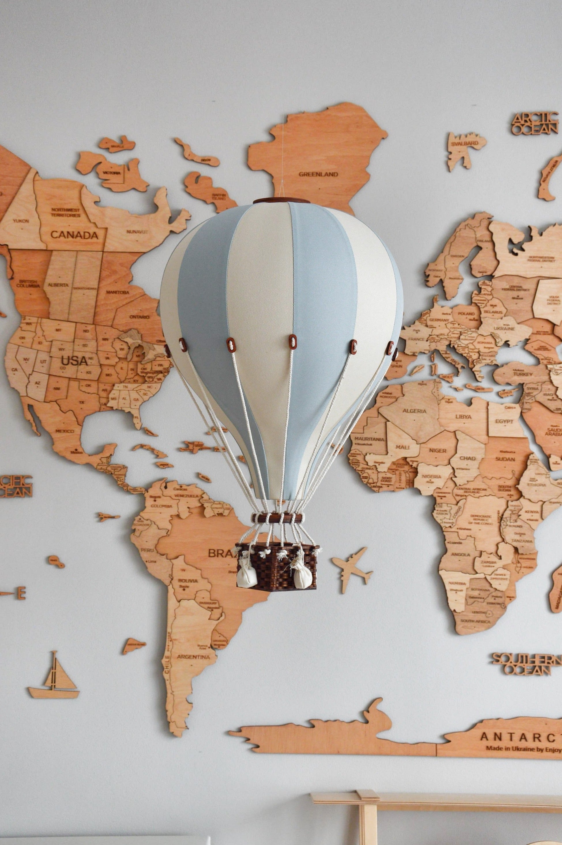 Large - SB739 Cloud Blue & Off White Decorative Hot Air Balloon