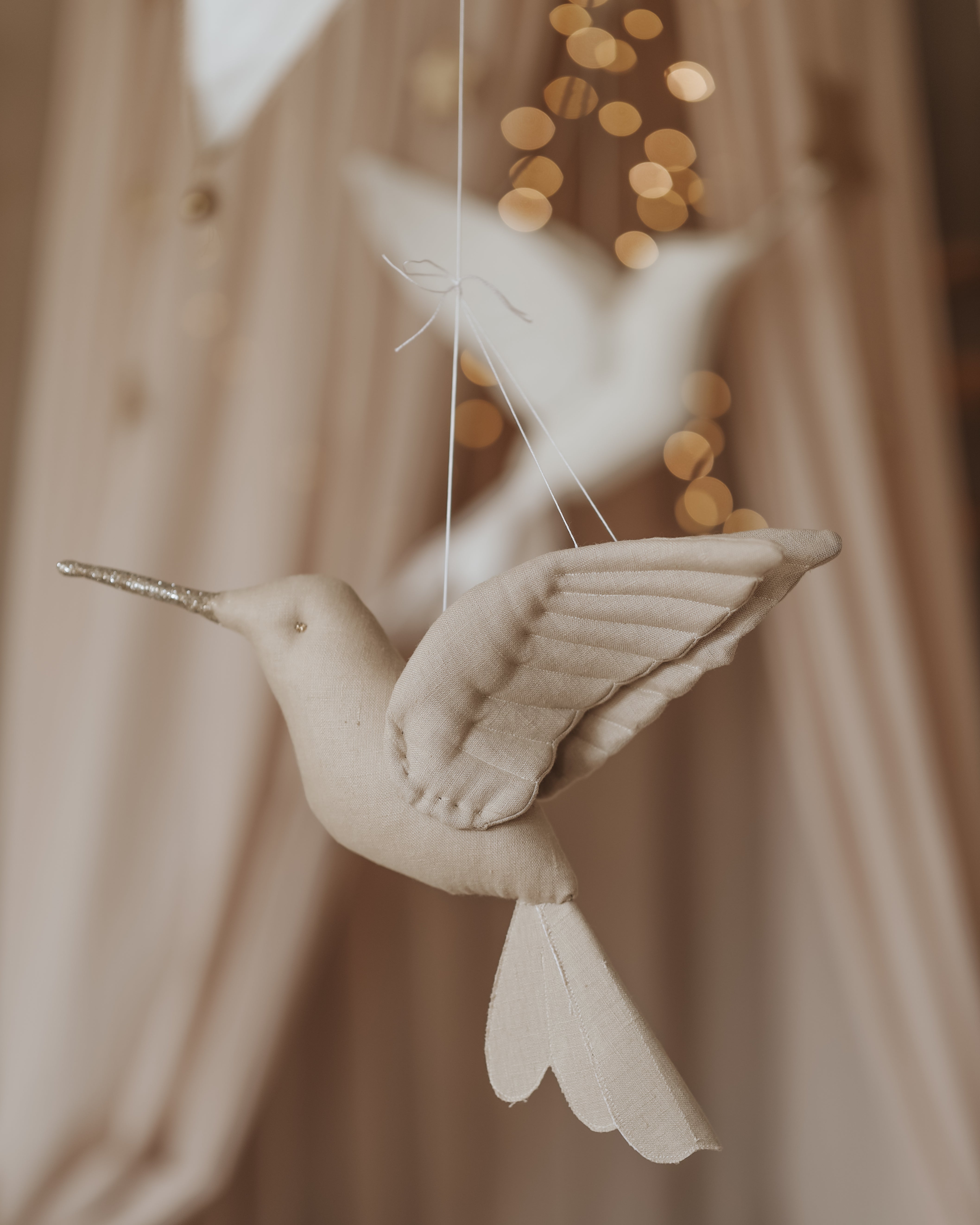 Hummingbird - Beige