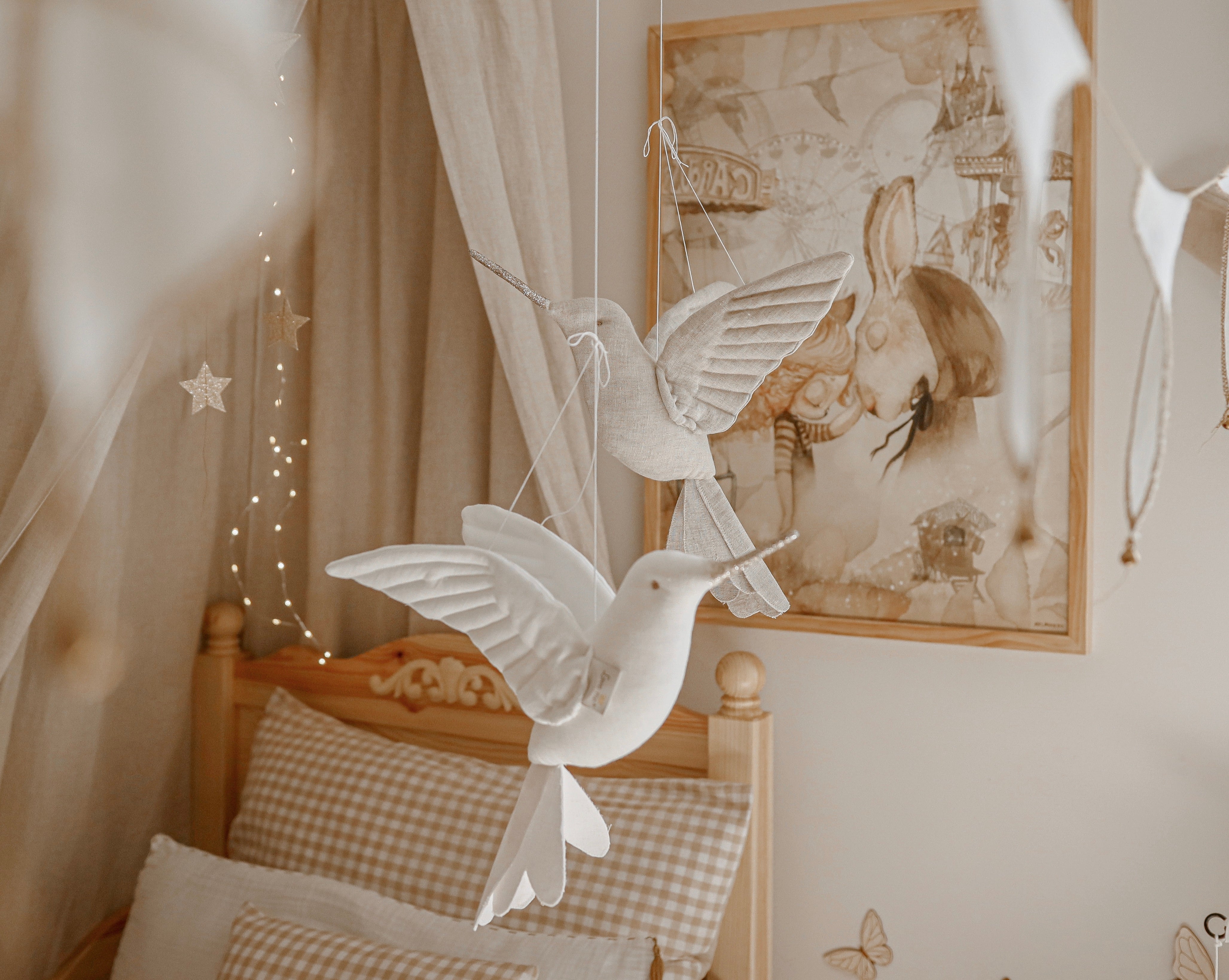 Hummingbird - Cream