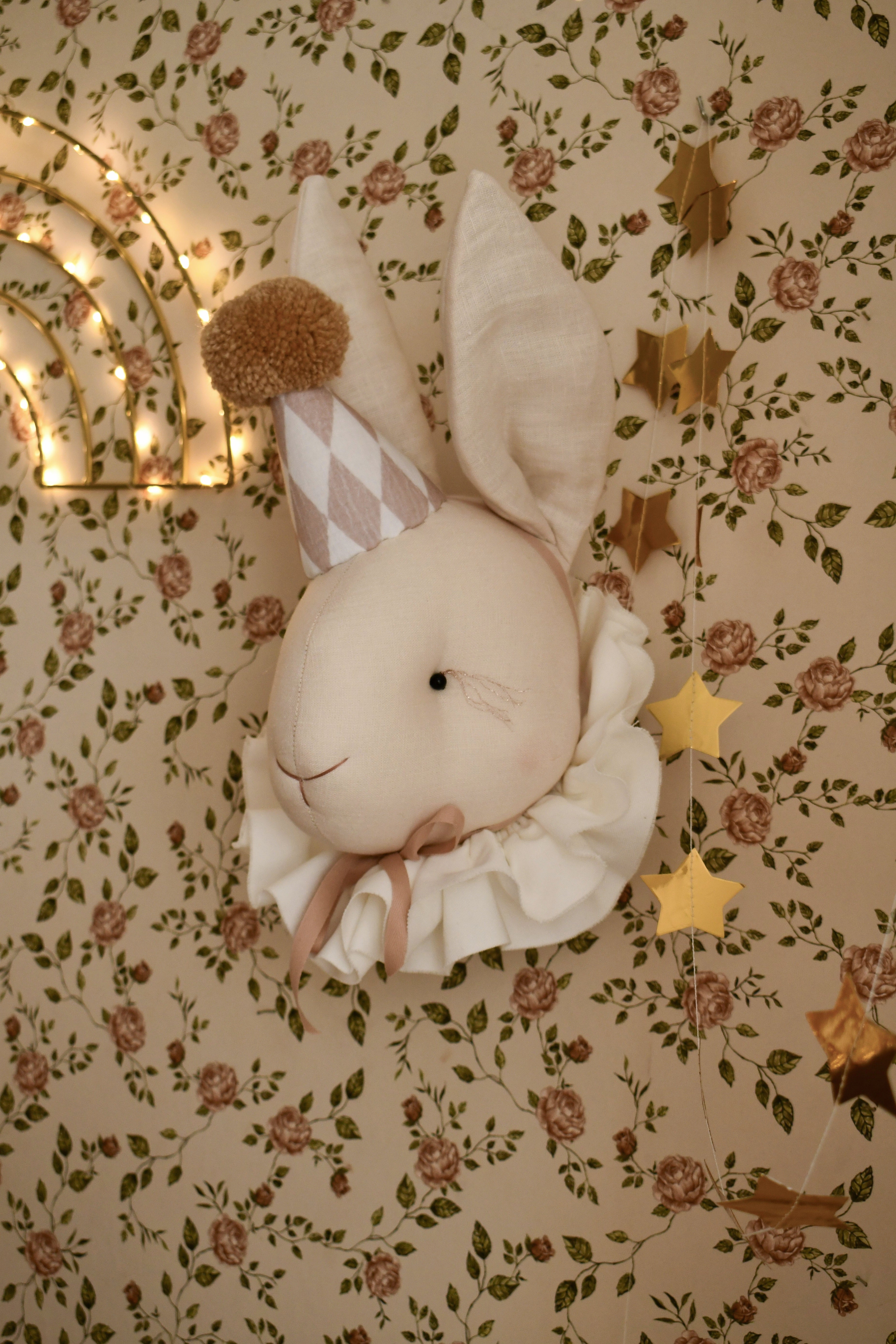 Linen Rabbit Wall Hanging - Diamond Cap